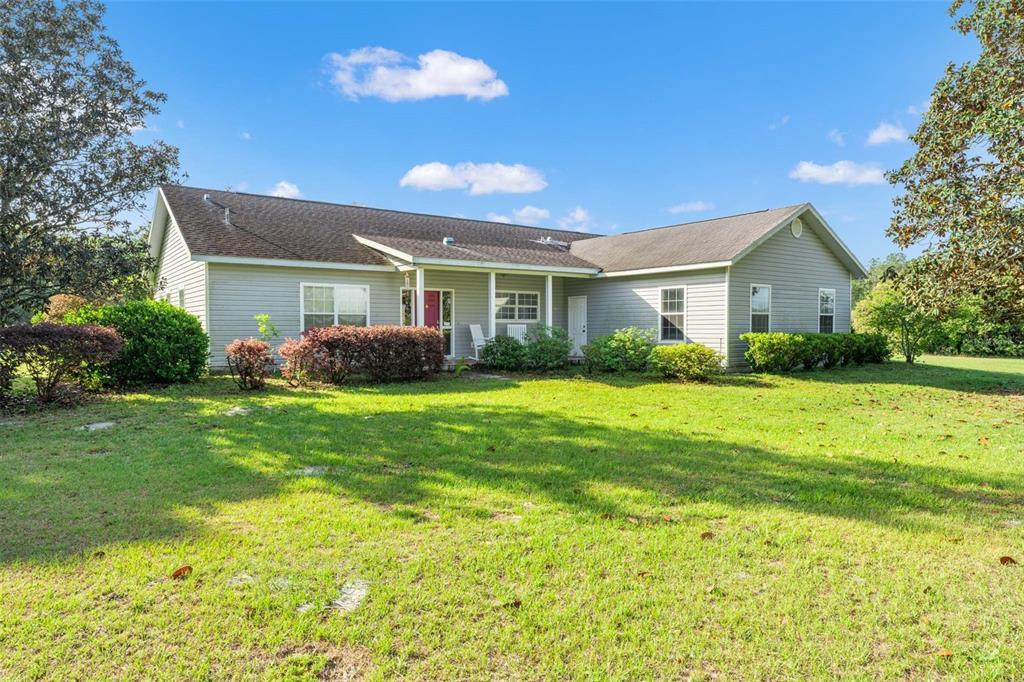Picture of 26000 Bayhead Road, Dade City, FL 33523