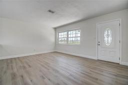 Picture of 3841 Wahoo Drive Se, St Petersburg, FL 33705