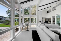 Picture of 5018 S The Riviera Street, Tampa, FL 33609