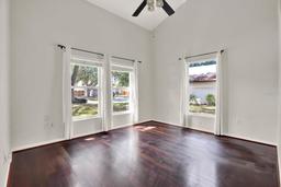 Picture of 9603 Sunnyoak Drive, Riverview, FL 33569