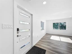 Picture of 407 Sheryl Drive, Deltona, FL 32738