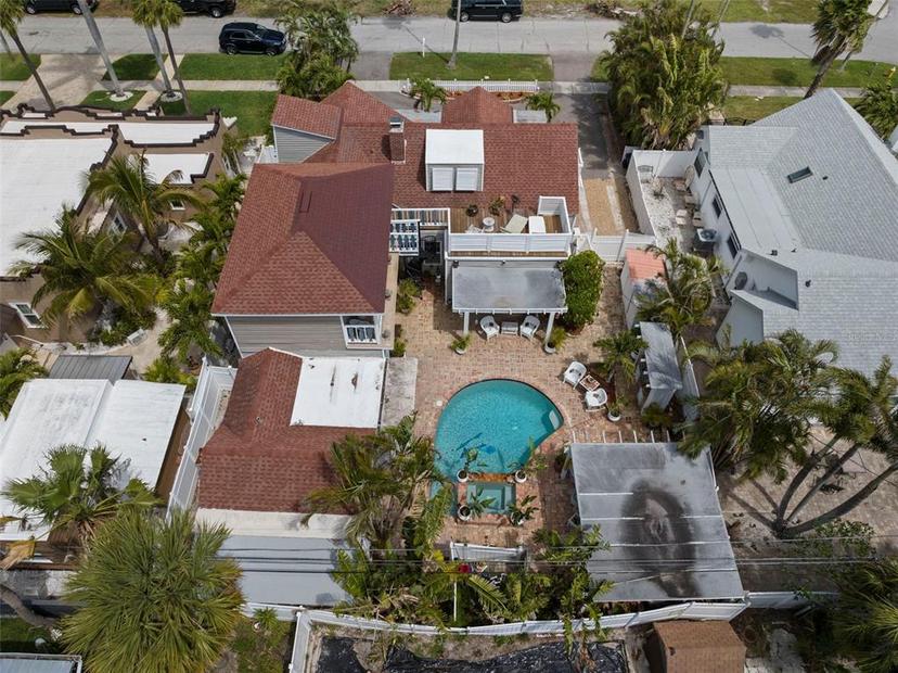 Picture of 806 Narcissus Avenue, Clearwater Beach FL 33767