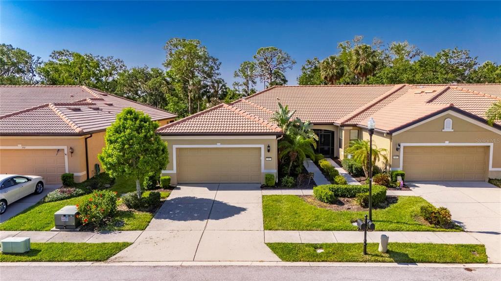 Picture of 402 Seneca Falls Drive, Apollo Beach, FL 33572