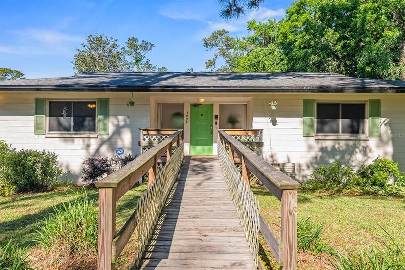 Picture of 3904 NW 15Th Street, Gainesville FL 32605