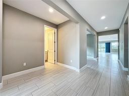 Picture of 1271 Yorkshire Court, Davenport, FL 33896