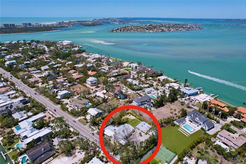 Picture of 763 Siesta Drive, Sarasota FL 34242