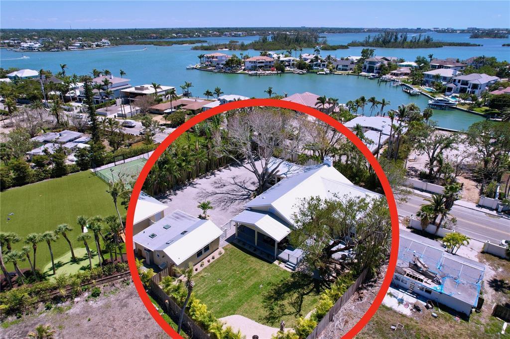 Picture of 763 Siesta Drive, Sarasota, FL 34242