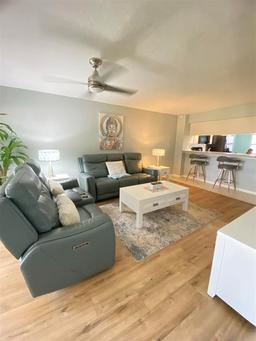 Picture of 12144 SW Egret Circle Unit 201, Lake Suzy, FL 34269