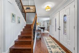 Picture of 4912 W Bay Way Drive, Tampa, FL 33629