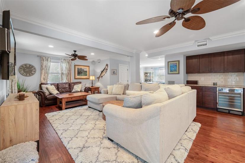 Picture of 4912 W Bay Way Drive, Tampa FL 33629