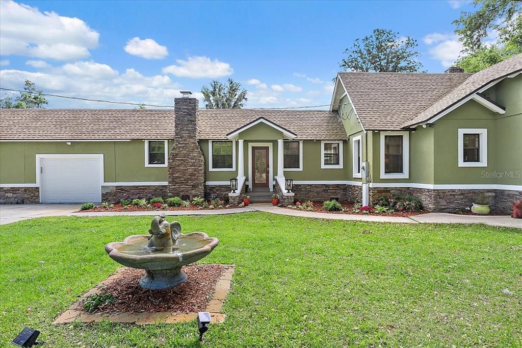 Picture of 12025 N Country Road, Glen St Mary, FL 32040