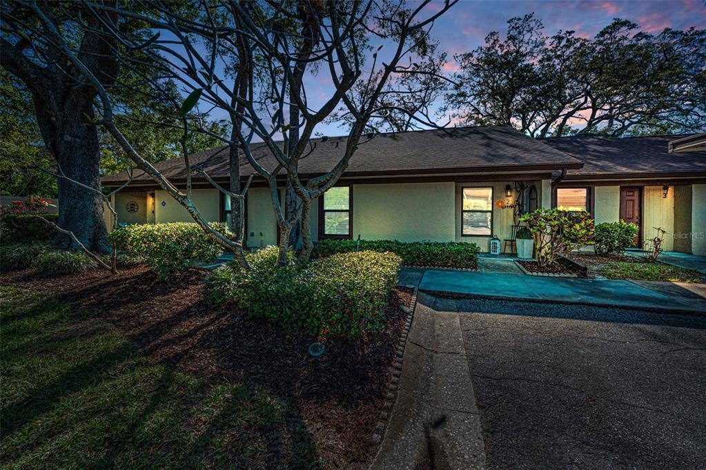 Picture of 1330 Daffodil Place Unit 2002, Dunedin, FL 34698