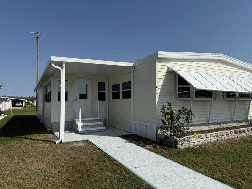 Picture of 5316 53Rd Avenue E Unit L13, Bradenton FL 34203