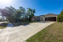 Picture of 814 Vercelli Street, Deltona, FL 32725
