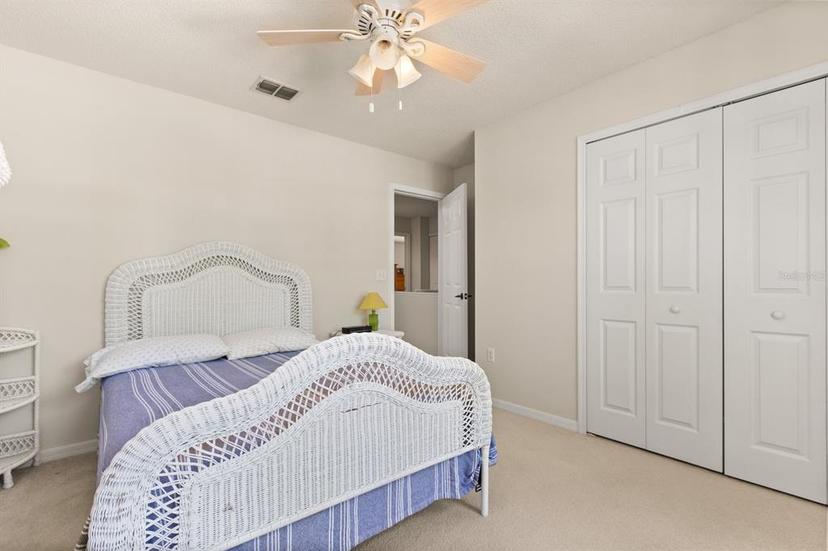 Picture of 126 Knights Hollow Dr, Apopka FL 32712