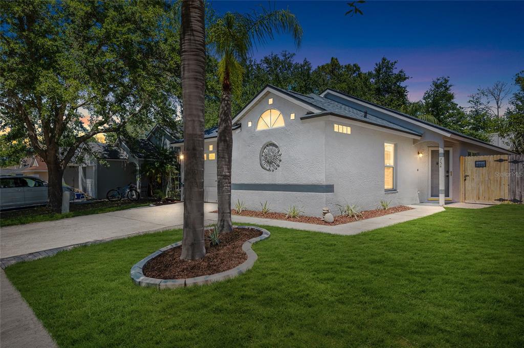 Picture of 754 Cape Cod Circle, Valrico, FL 33594