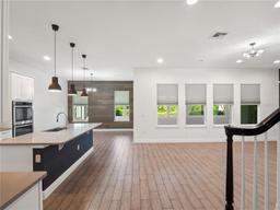 Picture of 8352 Lookout Pointe Drive, Windermere, FL 34786