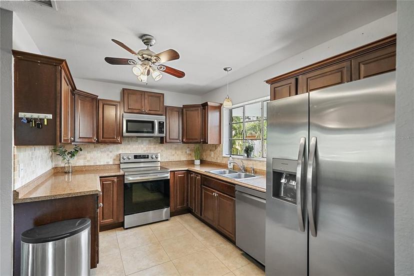 Picture of 6213 10Th Avenue S, Gulfport FL 33707