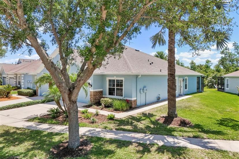 Picture of 7413 Surrey Wood Lane, Apollo Beach FL 33572