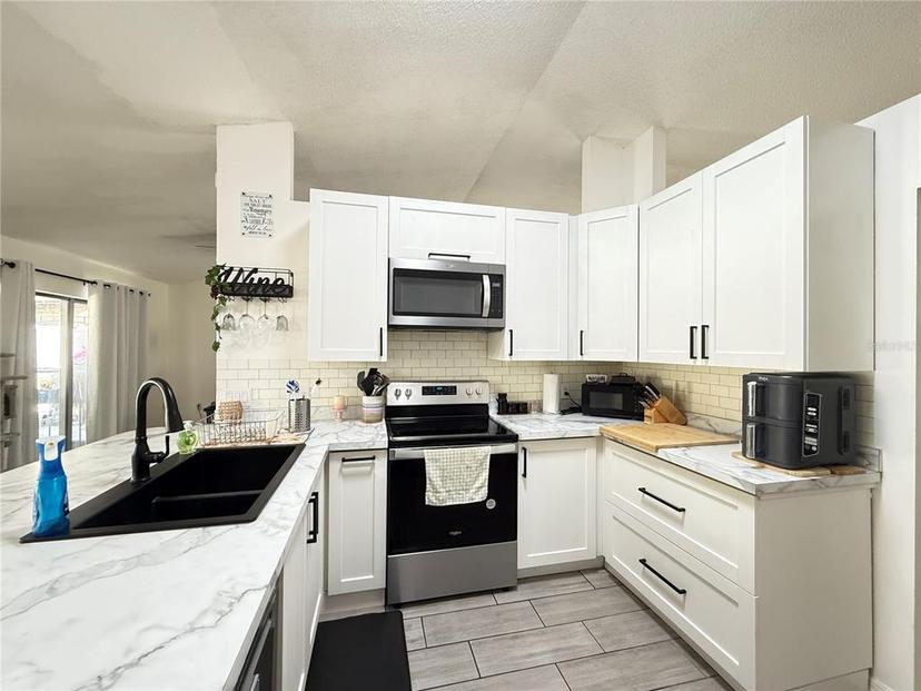 Picture of 6922 Doehring Drive, Lakeland FL 33810