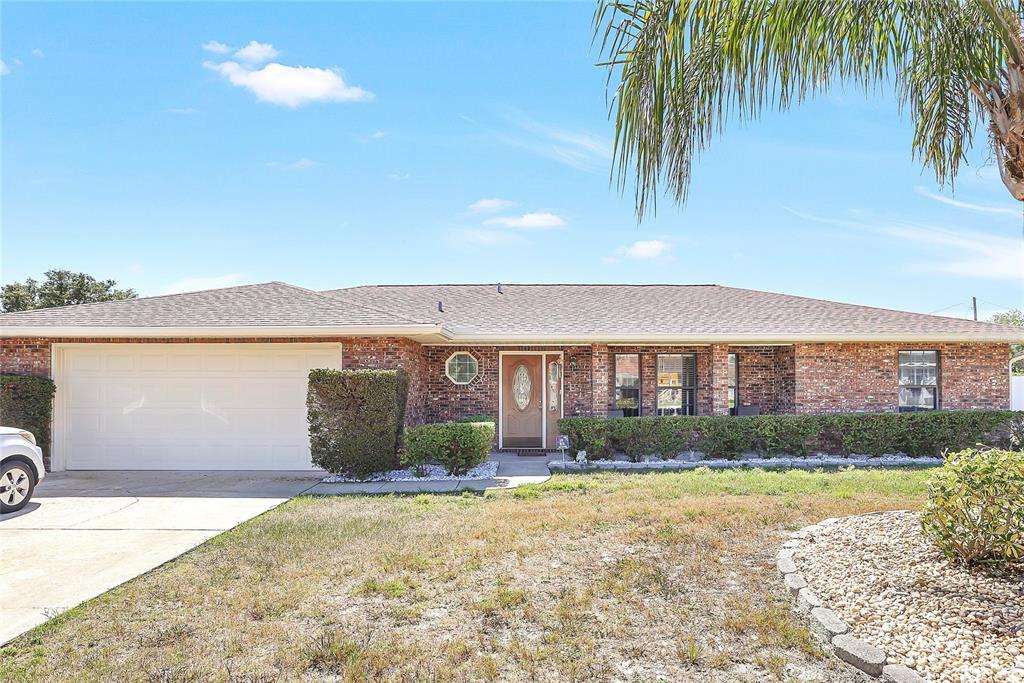 Picture of 2102 E Atmore Circle, Deltona, FL 32725