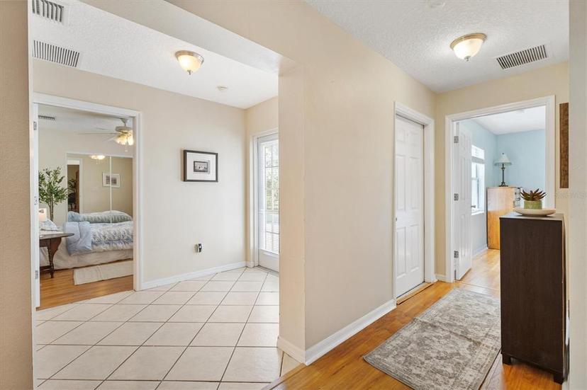 Picture of 1037 Willow Drive, Leesburg FL 34748