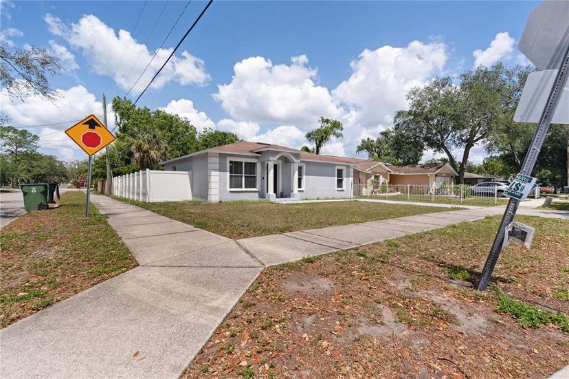 Picture of 4816 E 99Th Avenue, Tampa FL 33617