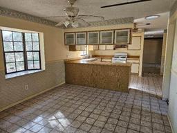 Picture of 9741 SE Highway 464C Highway Se, Ocklawaha, FL 32179