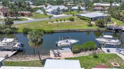 Picture of 120 Villa Drive Unit 120, Osprey, FL 34229