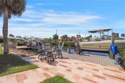 Picture of 120 Villa Drive Unit 120, Osprey, FL 34229