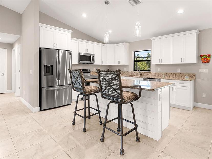 Picture of 6126 Spinnaker Boulevard, Englewood FL 34224