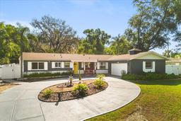 Picture of 2945 Southgate Terrace, Orlando, FL 32818