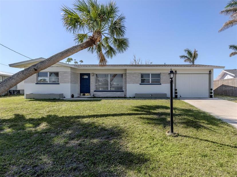 Picture of 444 Driftwood Road, Venice FL 34293
