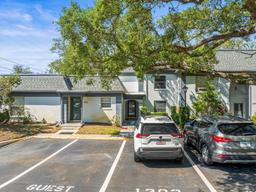 Picture of 1303 N Mcmullen Booth Road Unit 1303, Clearwater, FL 33759