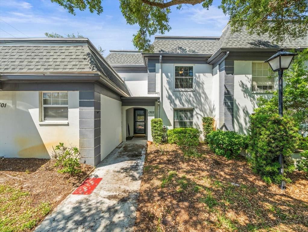 Picture of 1303 N Mcmullen Booth Road Unit 1303, Clearwater, FL 33759