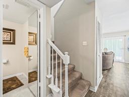 Picture of 1303 N Mcmullen Booth Road Unit 1303, Clearwater, FL 33759