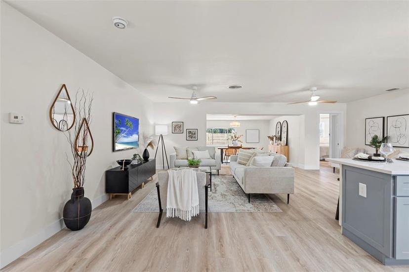 Picture of 2274 66Th Avenue S, St Petersburg FL 33712
