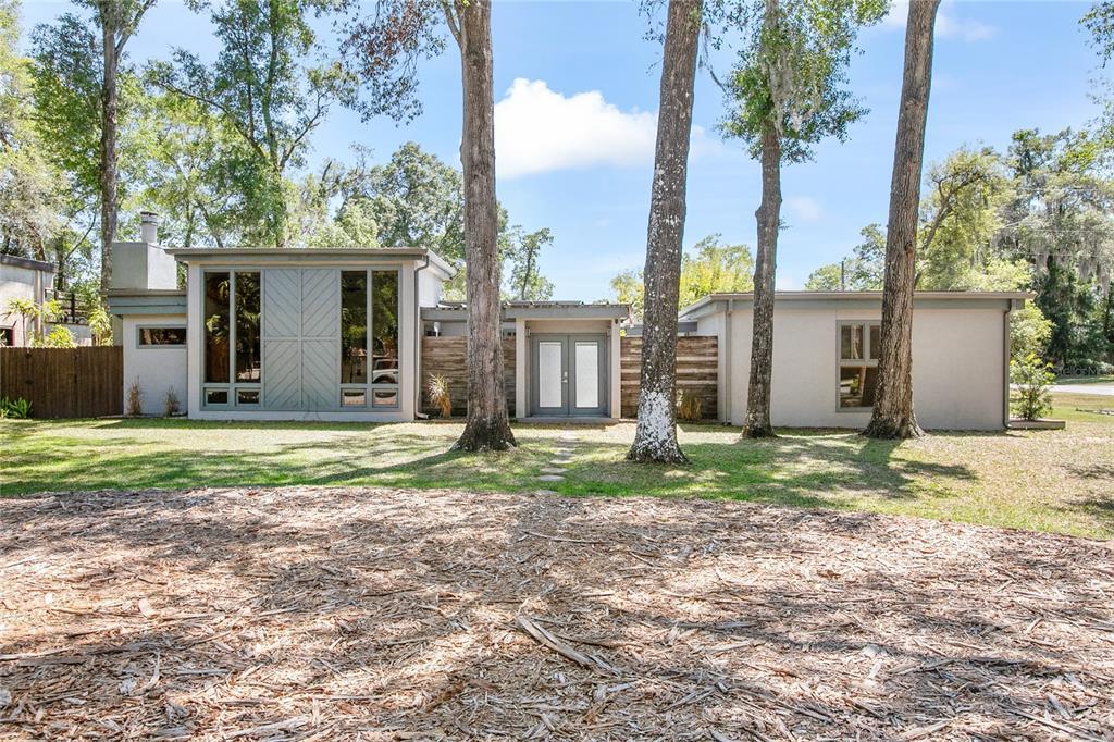 Picture of 510 E Wisconsin Avenue, Orange City, FL 32763