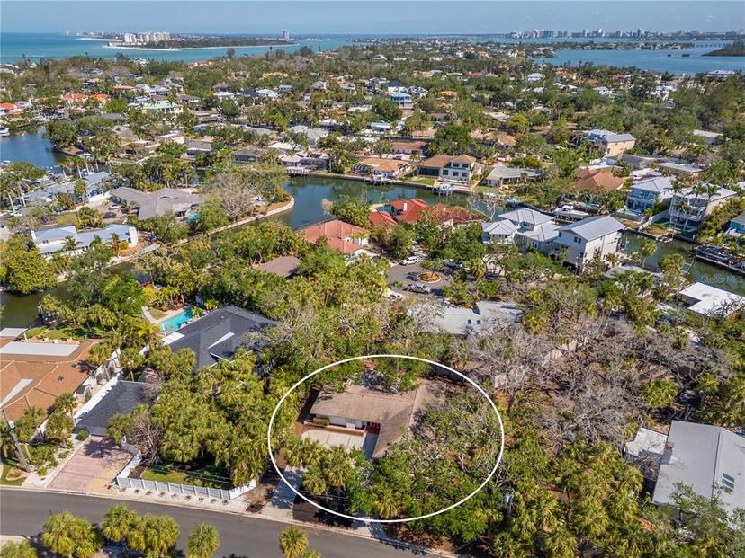 Picture of 717 Treasure Boat Way, Sarasota FL 34242