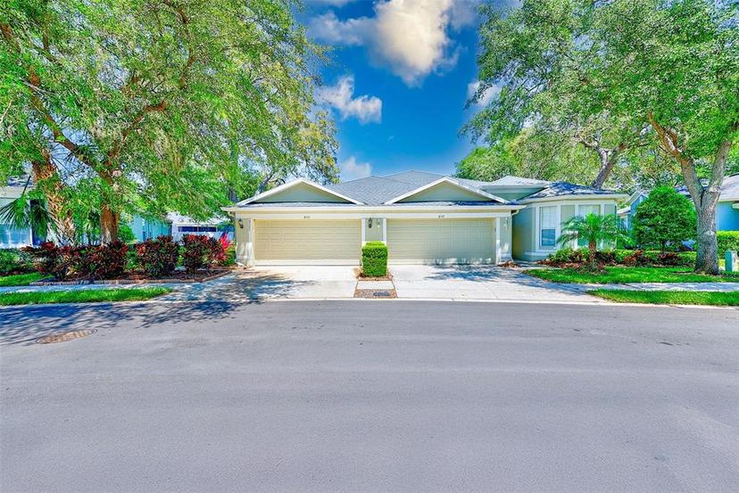 Picture of 8521 Acorn Ridge Court, Tampa FL 33625
