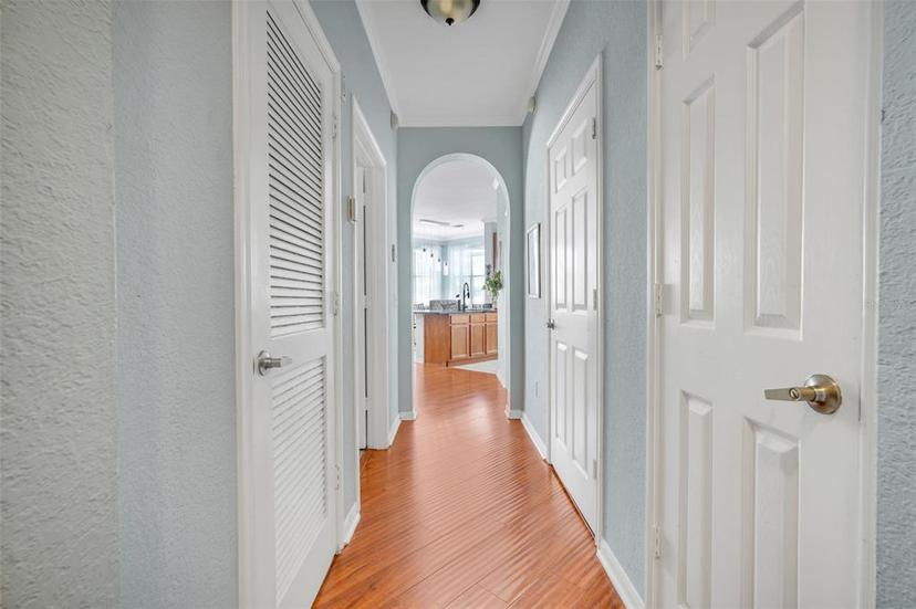 Picture of 860 N Orange Avenue Unit 226, Orlando FL 32801