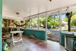 Picture of 913 NW 3Rd Avenue, Gainesville, FL 32601