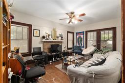 Picture of 913 NW 3Rd Avenue, Gainesville, FL 32601