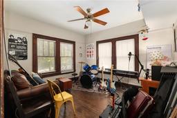 Picture of 913 NW 3Rd Avenue, Gainesville, FL 32601