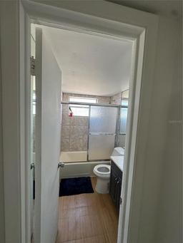 Picture of 1060 Crystal Lake Drive Unit 404, Lighthouse Point, FL 33064