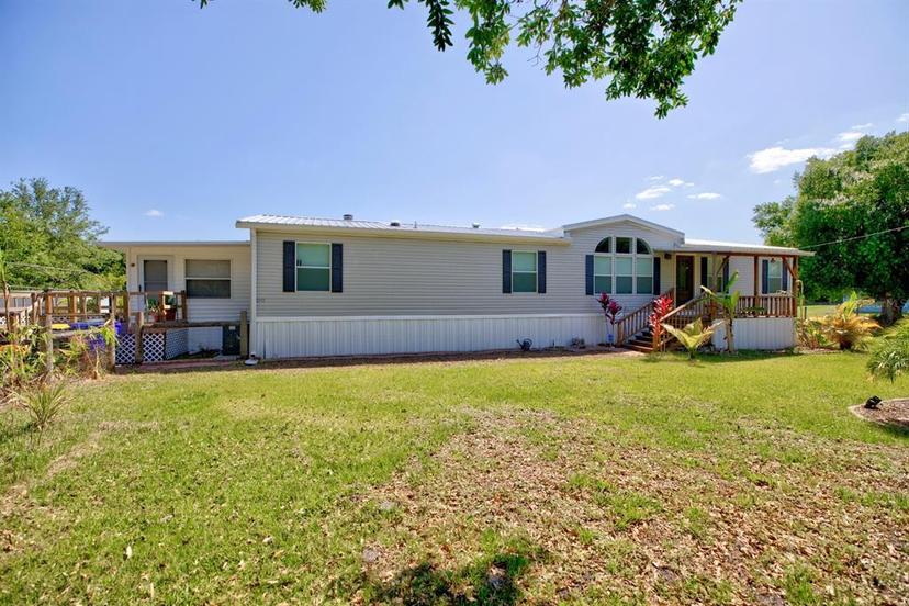 Picture of 3201 Pamela Drive, Lorida FL 33857
