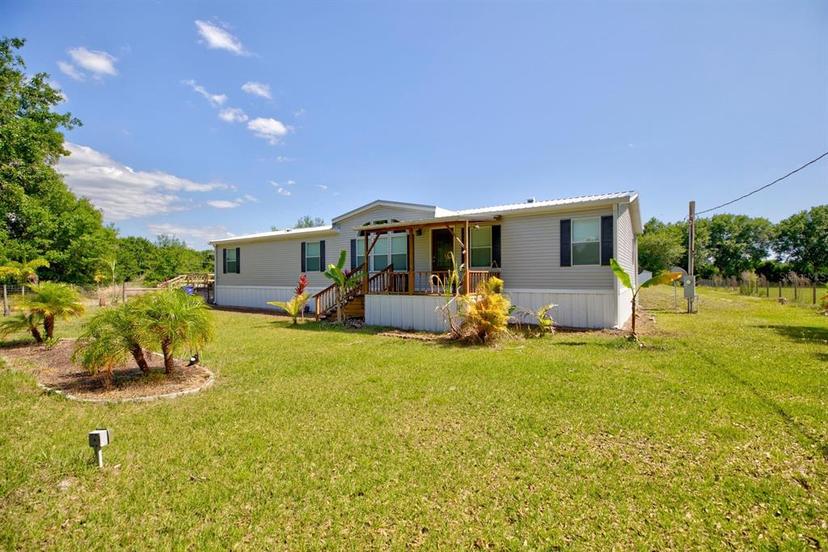 Picture of 3201 Pamela Drive, Lorida FL 33857