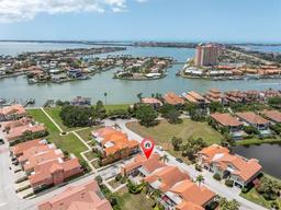 Picture of 19 Crescent Place S, St Petersburg, FL 33711