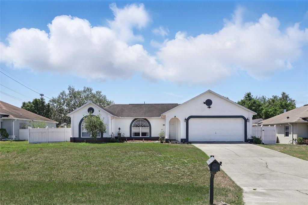 Picture of 417 Jeffers Street, Deltona, FL 32725