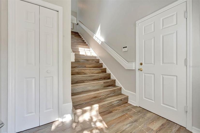 Picture of 7021 Della Drive Unit 52, Orlando FL 32819